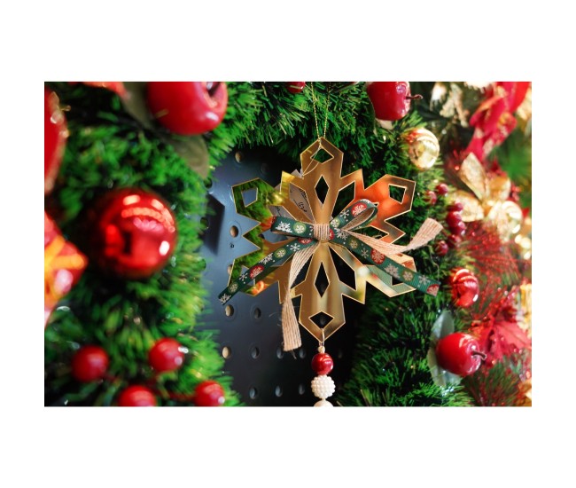 Ornament brad, Flippy, Fulg de nea, Auriu, Lucios, 16*30CM, Acril, Interior/ Exterior Ornament brad, Flippy, Fulg de nea, Auriu, Lucios, 16*30CM, Acril, Interior/ Exterior