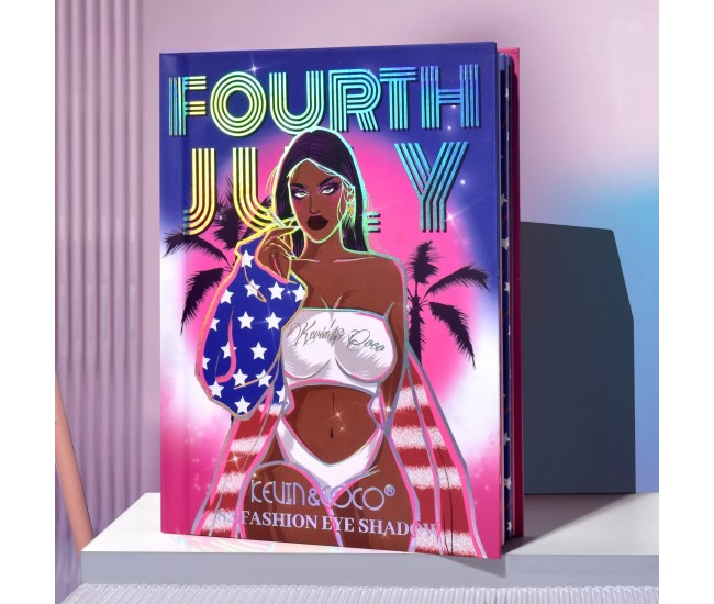 Trusa de Machiaj, KEVIN & COCO, Cool Girl Book, 82 culori, 16 x 21.5 x 2.5 cm Trusa de Machiaj, KEVIN & COCO, Cool Girl Book, 82 culori, 16 x 21.5 x 2.5 cm