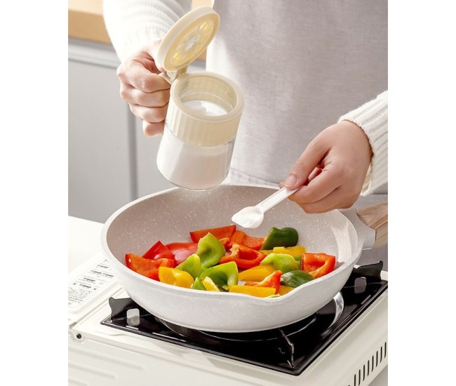 Recipient Condimente, Flippy, din Stilca, 180 ml, cu Maner si Lingurita, 10.6 x 7 x 7 cm, Capac Mat, Alb Recipient Condimente, Flippy, din Stilca, 180 ml, cu Maner si Lingurita, 10.6 x 7 x 7 cm, Capac Mat, Alb