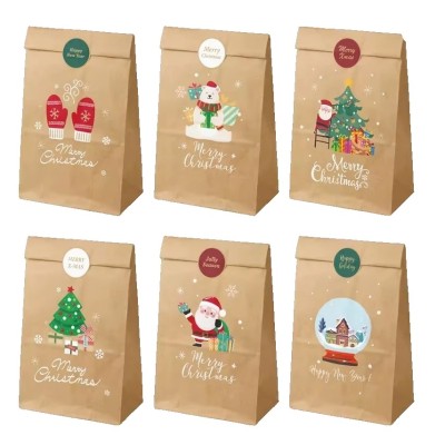 Set 12 Pungi de Cadou, Flippy, Tema Craciun, 12 Stickere Incluse, 22 x 12 x 8 cm, din Hartie, Maro Set 12 Pungi de Cadou, Flippy, Tema Craciun, 12 Stickere Incluse, 22 x 12 x 8 cm, din Hartie, Maro