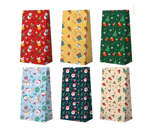 Set 12 Pungi de Cadou, Flippy, Tema Craciun, cu Motive Festive, 12 Stickere Incluse, 24 x 13 x 8 cm, din Hartie, Multicolor