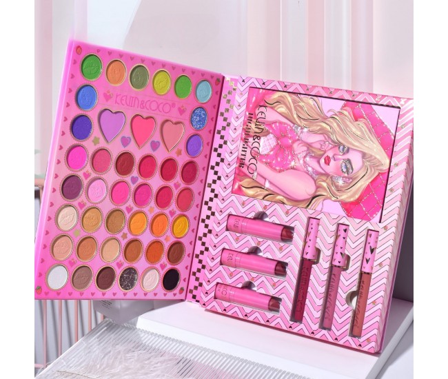 Set 8 Produse de Machiaj, KEVIN & COCO, Butterfly Dream Girl, 49 de culori, 24.7 x 19.7 x 2.7 cm Set 8 Produse de Machiaj, KEVIN & COCO, Butterfly Dream Girl, 49 de culori, 24.7 x 19.7 x 2.7 cm