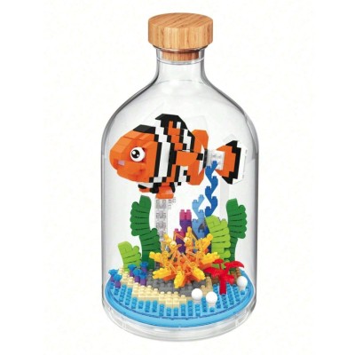 Set Constructie Peste Clown in sticla decorativa, Flippy, Mini Piese Tip Pixel, Acvariu decorativ creativ pentru copii si adulti, 19 x 12 x 12 cm, Transparent Multicolor