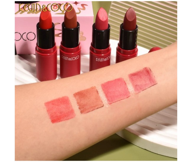 Set cosmetice Kevin&Coco, 4 Lip gloss, paleta farduri 40 culori nuante nude / rose, cutie cadou, Fara Sulfati, Pudra Compacta, Clasic, 17 x 14 x 5 cm, multicolor Set cosmetice Kevin&Coco, 4 Lip gloss, paleta farduri 40 culori nuante nude / rose, cutie cadou, Fara Sulfati, Pudra Compacta, Clasic, 17 x 14 x 5 cm, multicolor