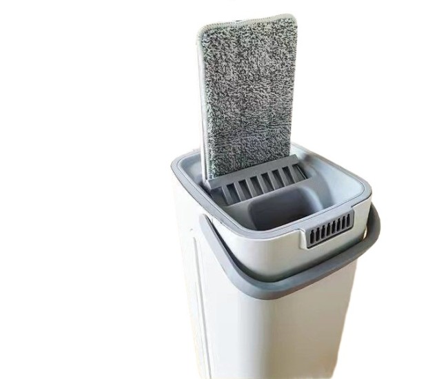 Set de Curatenie, Flippy, Mop si Galeata, Capacitate 5.7 l, 4 Rezerve Microfibra Incluse, Plastic, Utilizare Umeda/Uscata, Stoarcere Fara Maini, Albastru/Alb Set de Curatenie, Flippy, Mop si Galeata, Capacitate 5.7 l, 4 Rezerve Microfibra Incluse, Plastic, Utilizare Umeda/Uscata, Stoarcere Fara Maini, Albastru/Alb