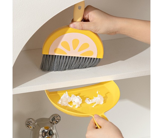 Set Mini Matura si Faras, Flippy, LITTLE CLEANER, Uz Casnic, pentru Birou, Bucatarie, Casa, Model Lamaie, 23 x 18 cm Galben-Portocaliu