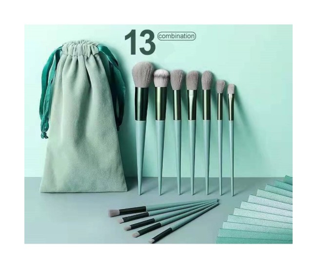 Set 13 pensule pentru machiaj, Flippy, super soft, makeup profesional/incepatori, verde Set 13 pensule pentru machiaj, Flippy, super soft, makeup profesional/incepatori, verde