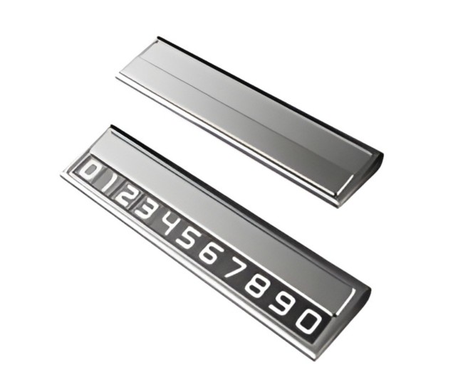 Suport Auto Numar Telefon Parcare, Flippy, Design Metalic cu Capac, Afisaj Ascuns Rabatabil, Cifre Magnetice Fluorescente, 11.8 x 3 x 1 cm, Argintiu 