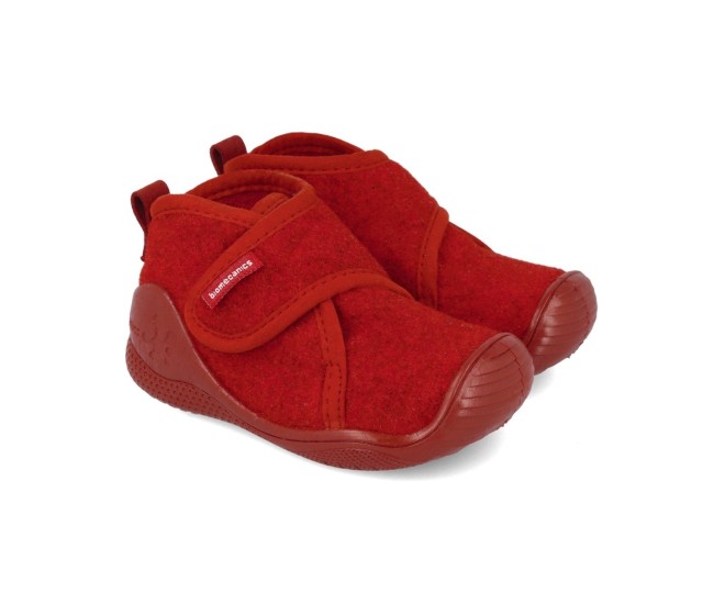 Incaltaminte de interior biomecanics 251140-b zapatilla basica, rosu (marime: 18 (10,8-11,5 cm)) Incaltaminte de interior biomecanics 251140-b zapatilla basica, rosu (marime: 18 (10,8-11,5 cm))