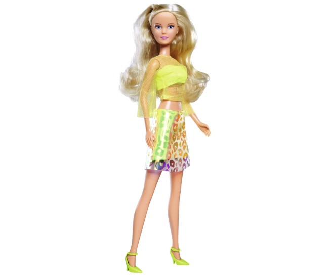 Steffi love papusa steffi neon style galben Steffi love papusa steffi neon style galben