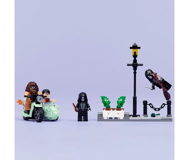 Lego harry potter hagrid si harry in fuga de pe aleea boschetelor 76459