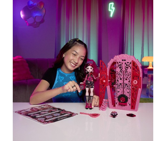 Monster high gradina de la miezul noptii papusa draculaura Monster high gradina de la miezul noptii papusa draculaura