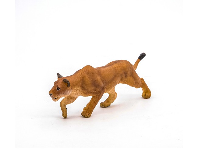 Papo figurina leoaica la vanatoare Papo figurina leoaica la vanatoare