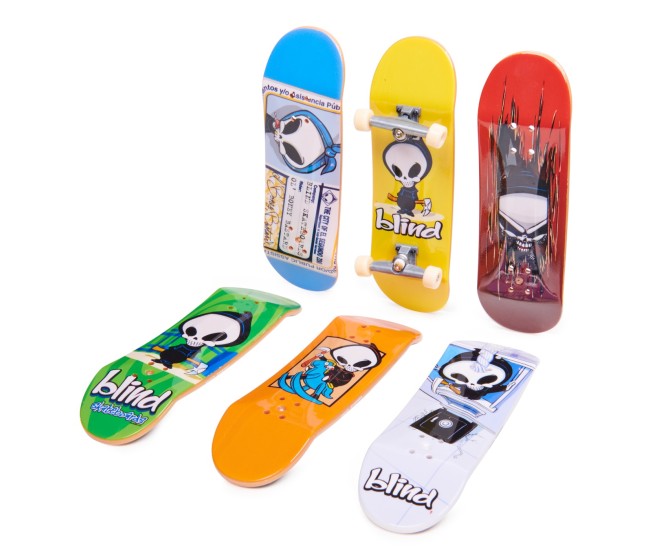 Tech deck pachet 6 piese cu accesorii fingerboard blind Tech deck pachet 6 piese cu accesorii fingerboard blind