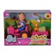 Papusa evi love cu tractor Papusa evi love cu tractor