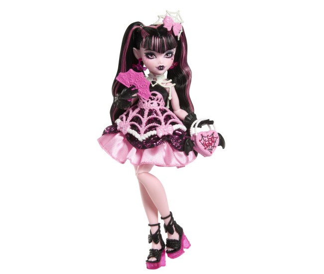 Monster high ziua de nastere dulce si infricosatoare papusa draculaura cu accesorii Monster high ziua de nastere dulce si infricosatoare papusa draculaura cu accesorii