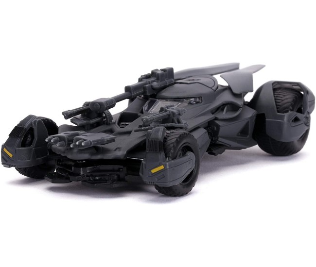 Batman automobil batmobile justice league 1:32 Batman automobil batmobile justice league 1:32
