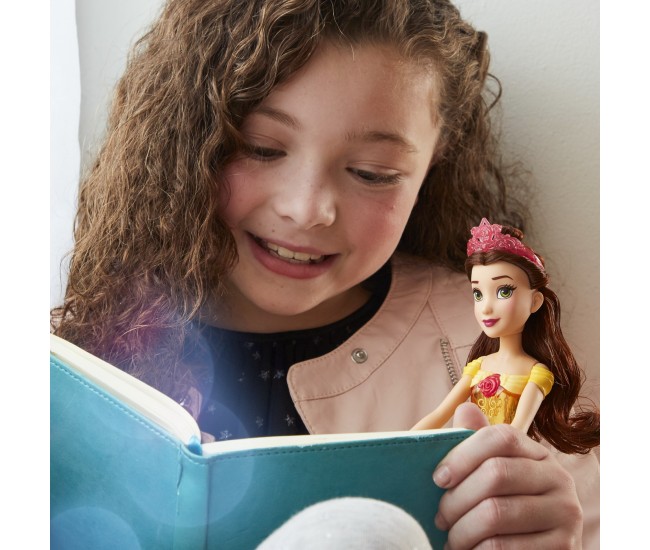 Papusa printesa stralucitoare belle Papusa printesa stralucitoare belle