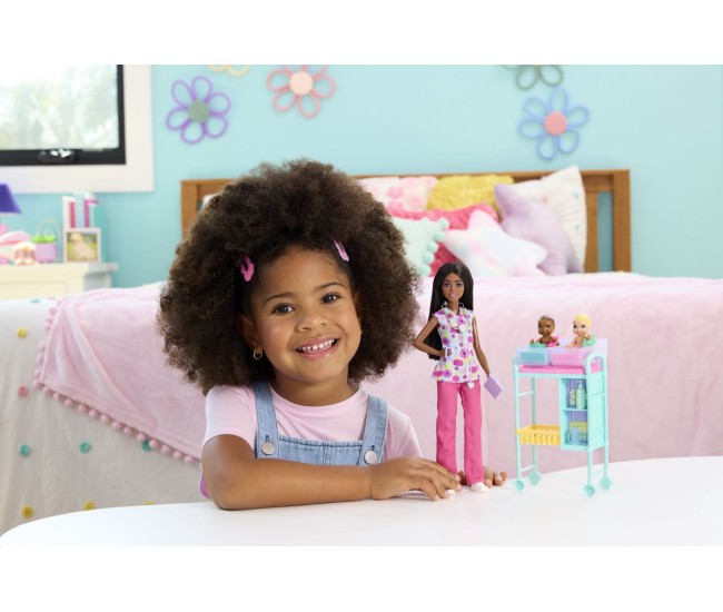 Barbie set de joaca papusa barbie bruneta face cariera medic pediatru