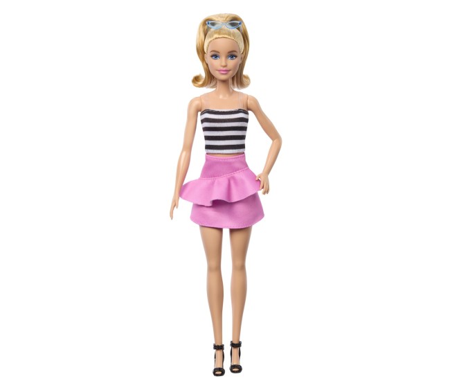 Barbie papusa barbie fashionista blonda cu parul prins in coada si fusta roz Barbie papusa barbie fashionista blonda cu parul prins in coada si fusta roz