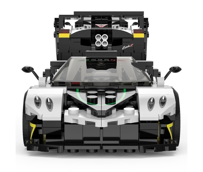 Masinuta construibila pagani zonda r scara 1 la 28 Masinuta construibila pagani zonda r scara 1 la 28