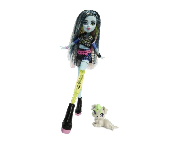 Monster high papusa frankie stein cu accesorii