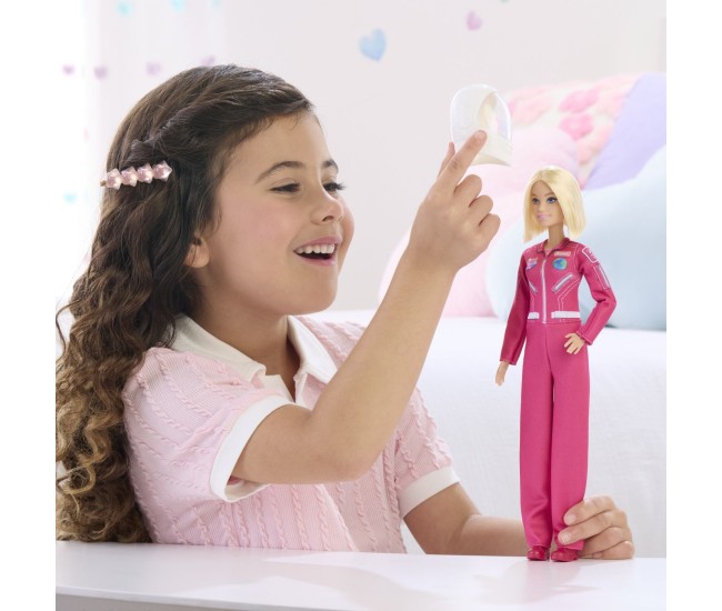 Barbie you can be anything papusa astronaut