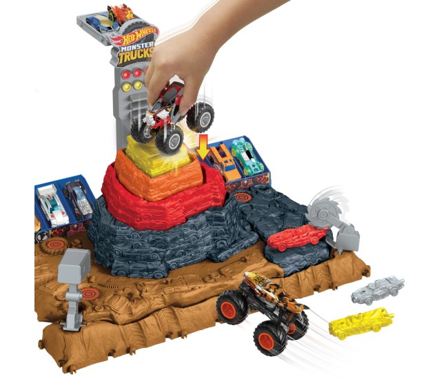 Hot wheels monster trucks arena smashers bone shaker arena ultimate crush Hot wheels monster trucks arena smashers bone shaker arena ultimate crush