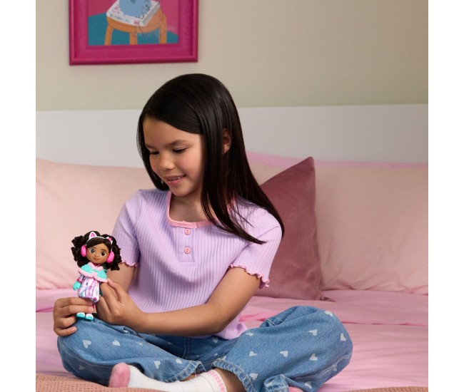 Gabbys dollhouse filmul papusa tinuta de iarna cu accesorii Gabbys dollhouse filmul papusa tinuta de iarna cu accesorii