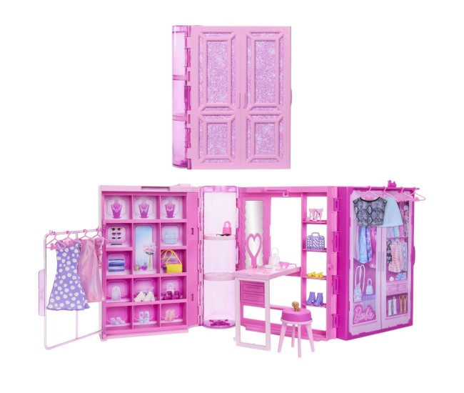 Barbie dulapul de vis a lui barbie Barbie dulapul de vis a lui barbie