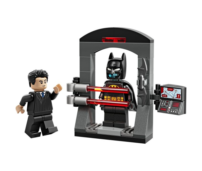 Lego super heroes batman bruce wayne si batcostumul 30726