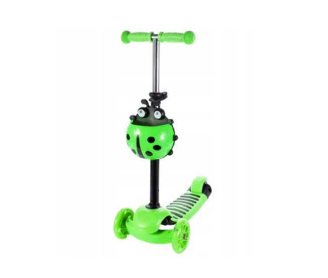 Trotineta malplay buburuza tip scooter cu 3 roti verde Trotineta malplay buburuza tip scooter cu 3 roti verde