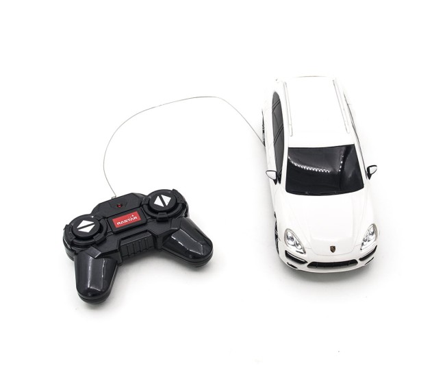 Masina cu telecomanda porsche cayenne turbo alb cu scara 1 la 24