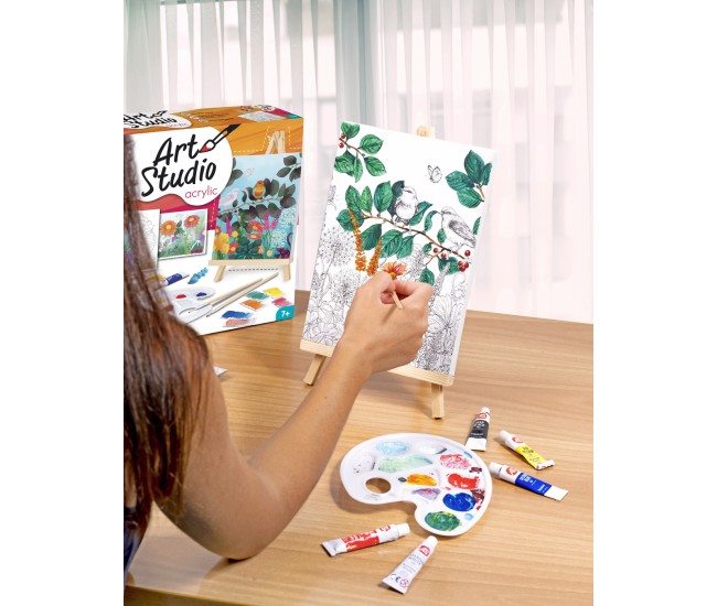 Atelierul de pictura art studio acrylic Atelierul de pictura art studio acrylic