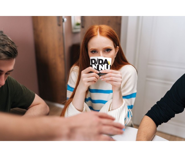 Joc de societate da sau nu pentru adulti in limba romana