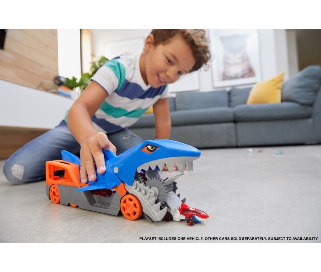 Hot wheels transportator rechin cu masinuta inclusa Hot wheels transportator rechin cu masinuta inclusa