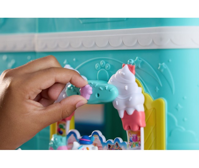 Gabbys dollhouse filmul set balconul din dulciuri si figurina pisica cakey cu accesorii Gabbys dollhouse filmul set balconul din dulciuri si figurina pisica cakey cu accesorii