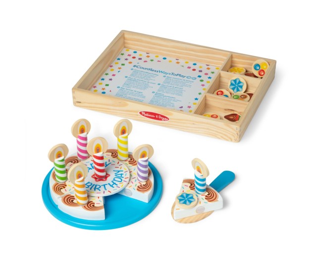 Melissa and doug set de joaca din lemn tort aniversar Melissa and doug set de joaca din lemn tort aniversar