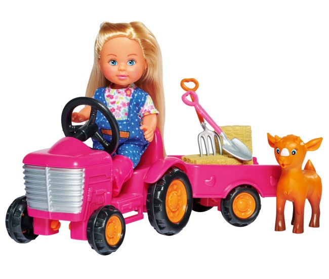 Papusa evi love cu tractor Papusa evi love cu tractor