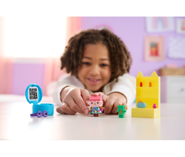Gabbys dollhouse bebe cutiuta si camera mestesugurilor Gabbys dollhouse bebe cutiuta si camera mestesugurilor