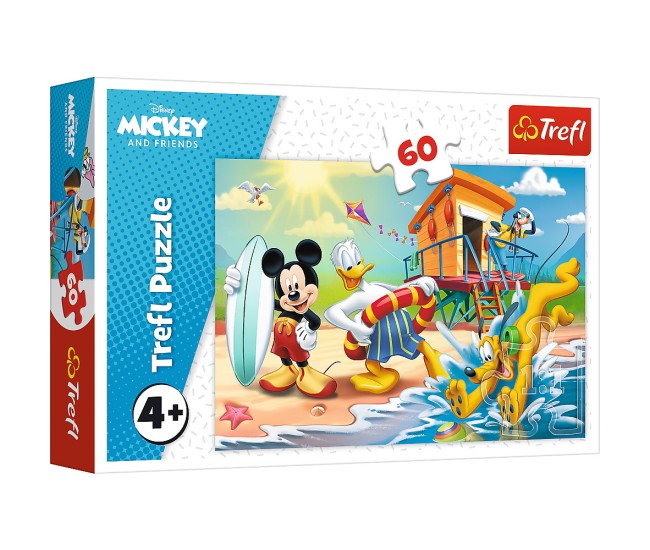 Puzzle trefl 60 distractie pe plaja cu mickey mouse Puzzle trefl 60 distractie pe plaja cu mickey mouse