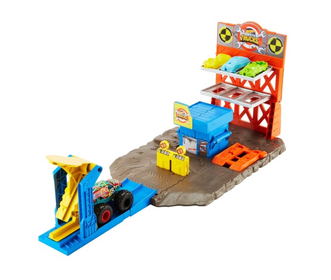 Hot wheels monster trucks set blast station Hot wheels monster trucks set blast station