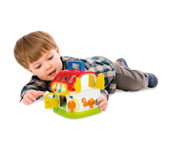 Winfun casuta cu activitati Winfun casuta cu activitati