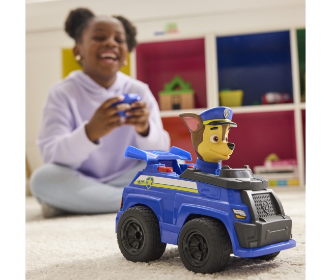 Patrula catelusilor vehicul cu telecomanda action cruiser si figurina chase Patrula catelusilor vehicul cu telecomanda action cruiser si figurina chase