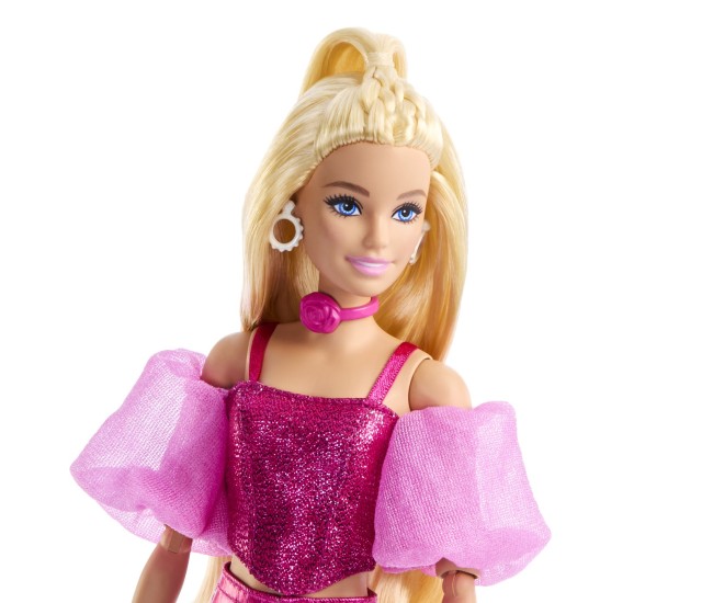 Barbie deluxe style papusa barbie tinuta roz metalizat