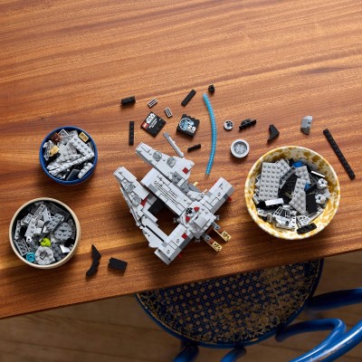 Lego star wars millennium falcon 75375