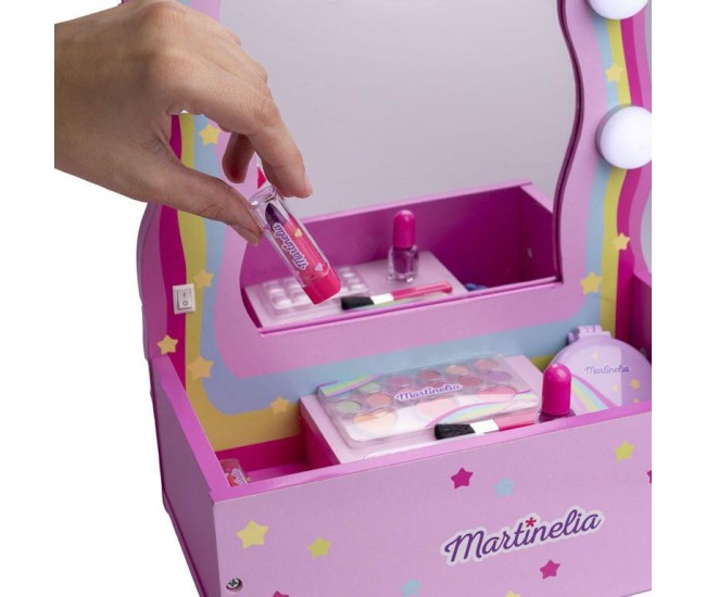 Martinelia trusa completa de machiaj cu oglinda si lumini Martinelia trusa completa de machiaj cu oglinda si lumini