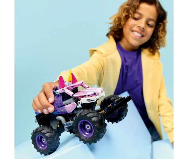 Lego technic monster jam sparkle smash cu motor cu arc 42220 Lego technic monster jam sparkle smash cu motor cu arc 42220