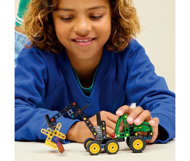 Lego technic utilaj de taiat si stivuit copaci john deere 1470h 42218 Lego technic utilaj de taiat si stivuit copaci john deere 1470h 42218