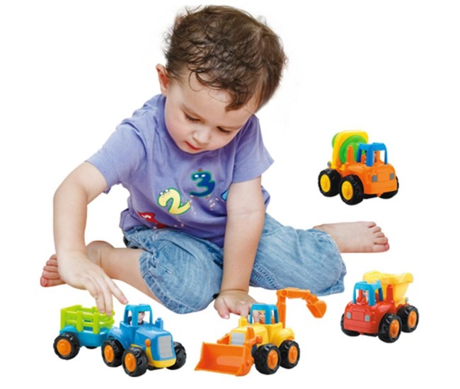 Set 4 vehicule la ferma Set 4 vehicule la ferma